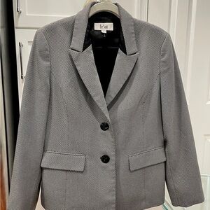 Le Suit Women's Gray and Black Blazer